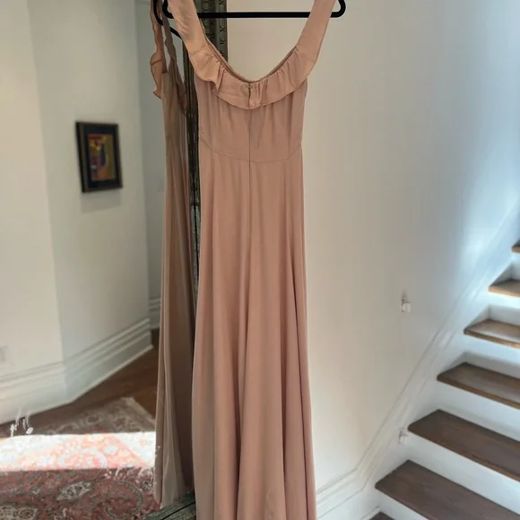 Reformation dress size 2 - Picture 3 of 6